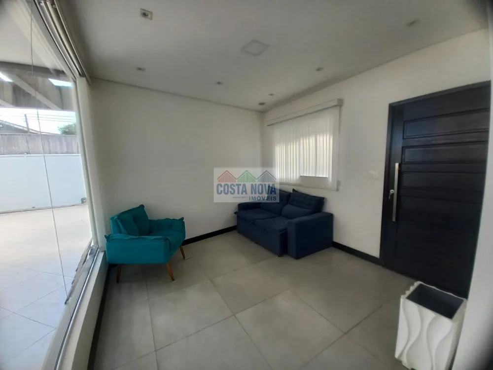 Casa, 3 quartos, 300 m² - Foto 1