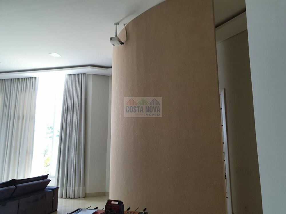 Casa à venda com 4 quartos, 439m² - Foto 3