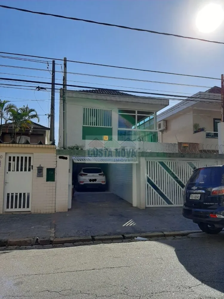 Casa, 3 quartos, 210 m² - Foto 1
