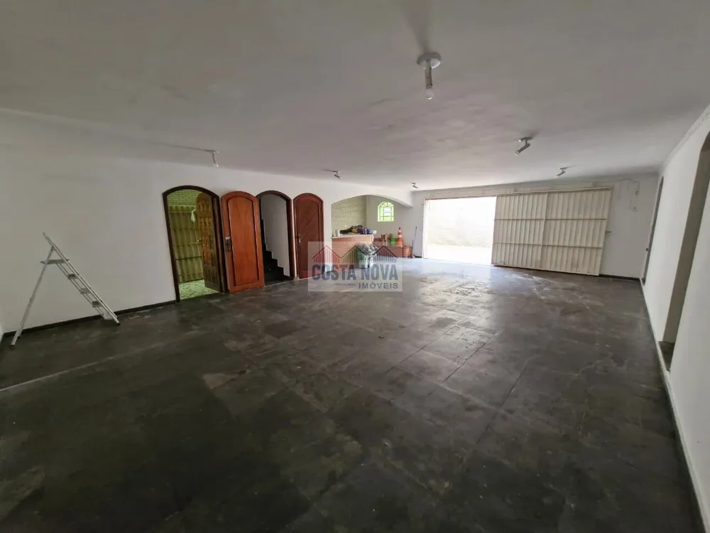 Casa, 4 quartos, 248 m² - Foto 8