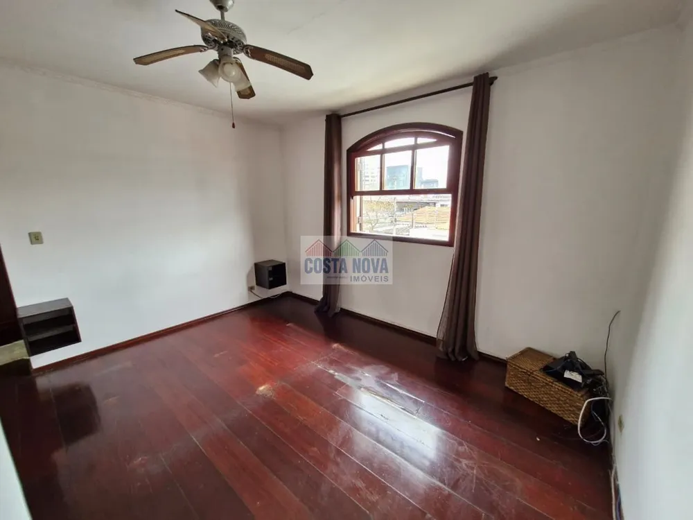 Casa, 4 quartos, 248 m² - Foto 4