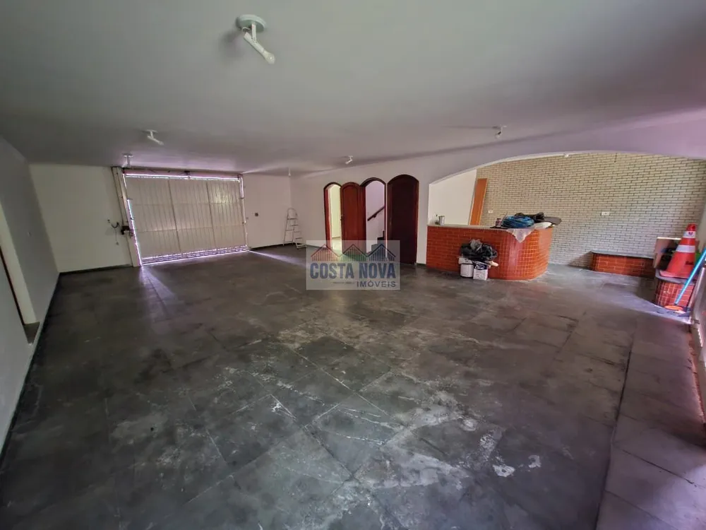 Casa, 4 quartos, 248 m² - Foto 11