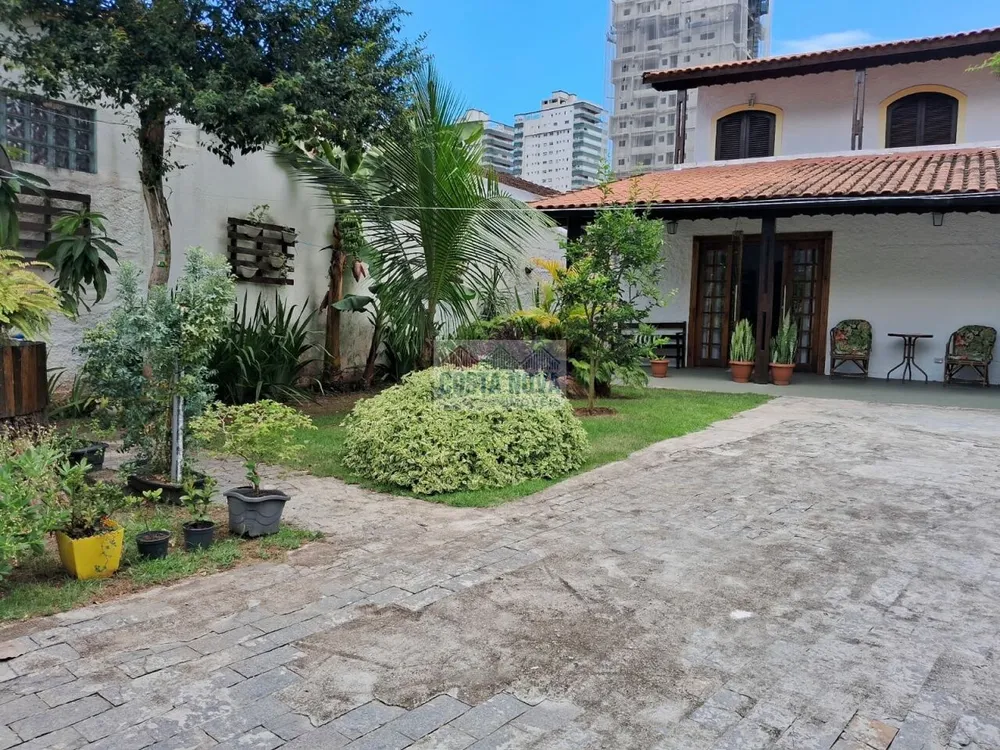 Casa, 5 quartos, 200 m² - Foto 1