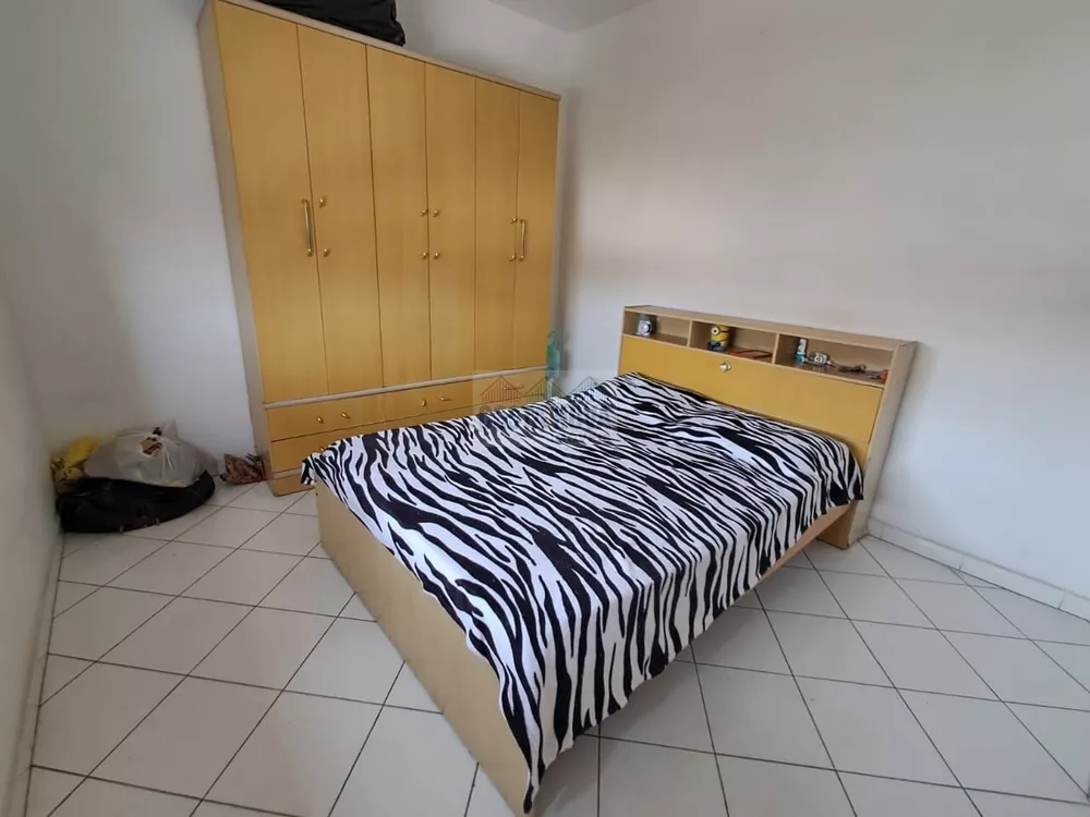 Apartamento à venda com 2 quartos, 65m² - Foto 4