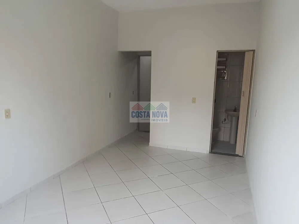 Casa, 5 quartos, 190 m² - Foto 2