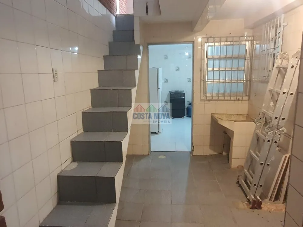 Casa, 5 quartos, 190 m² - Foto 3