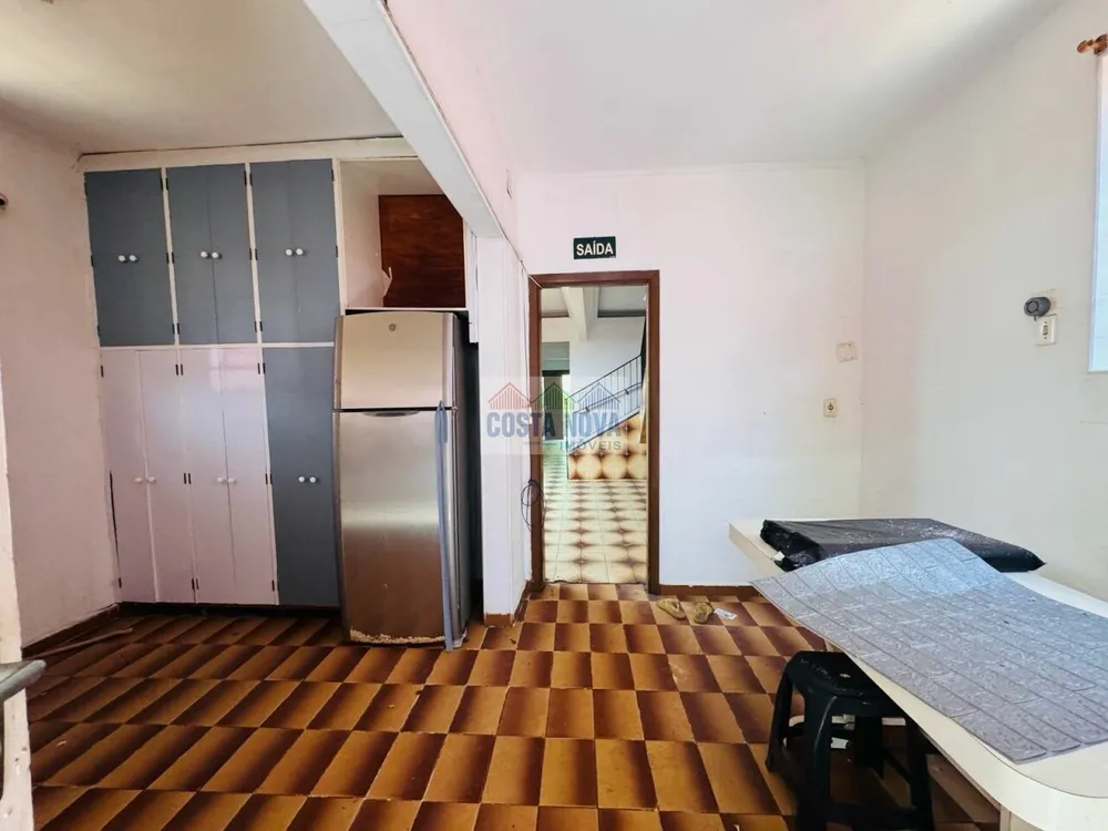 Casa, 6 quartos, 540 m² - Foto 1