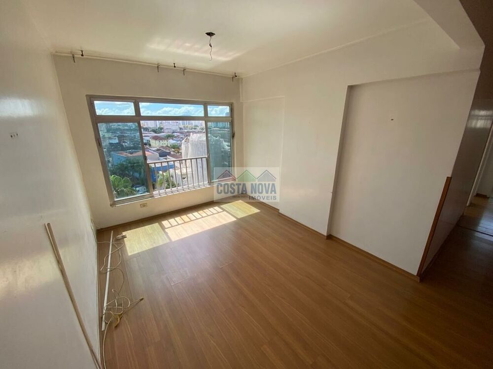 Apartamento à venda com 3 quartos, 107m² - Foto 7