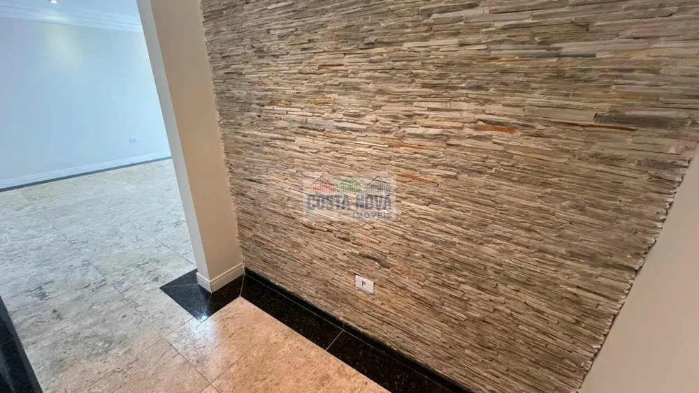 Apartamento, 3 quartos, 136 m² - Foto 1