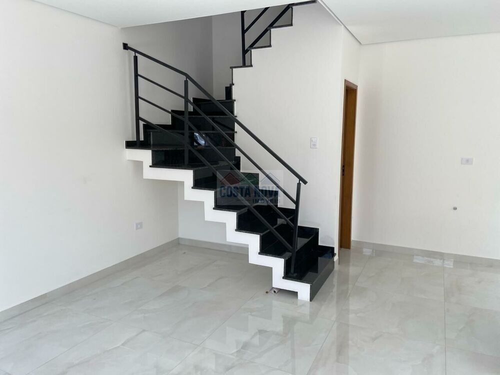 Casa à venda com 3 quartos, 110m² - Foto 7