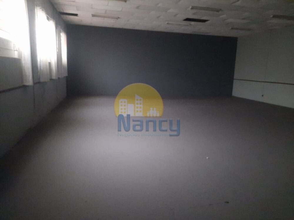 Prédio Inteiro para alugar, 300m² - Foto 1
