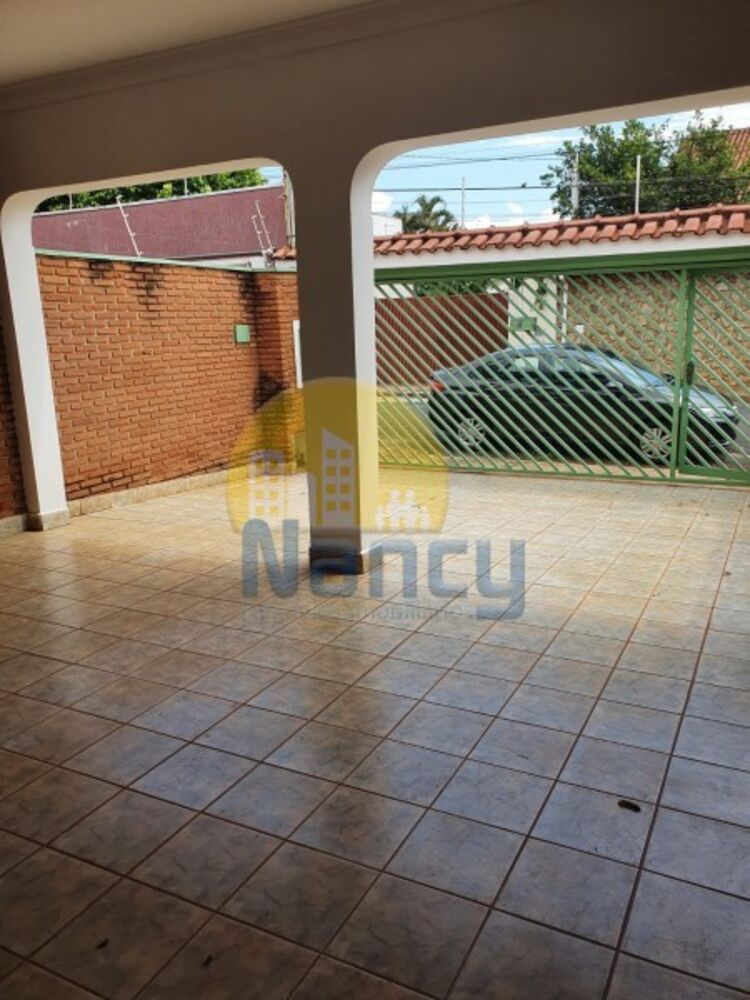 Casa, 3 quartos, 180 m² - Foto 1
