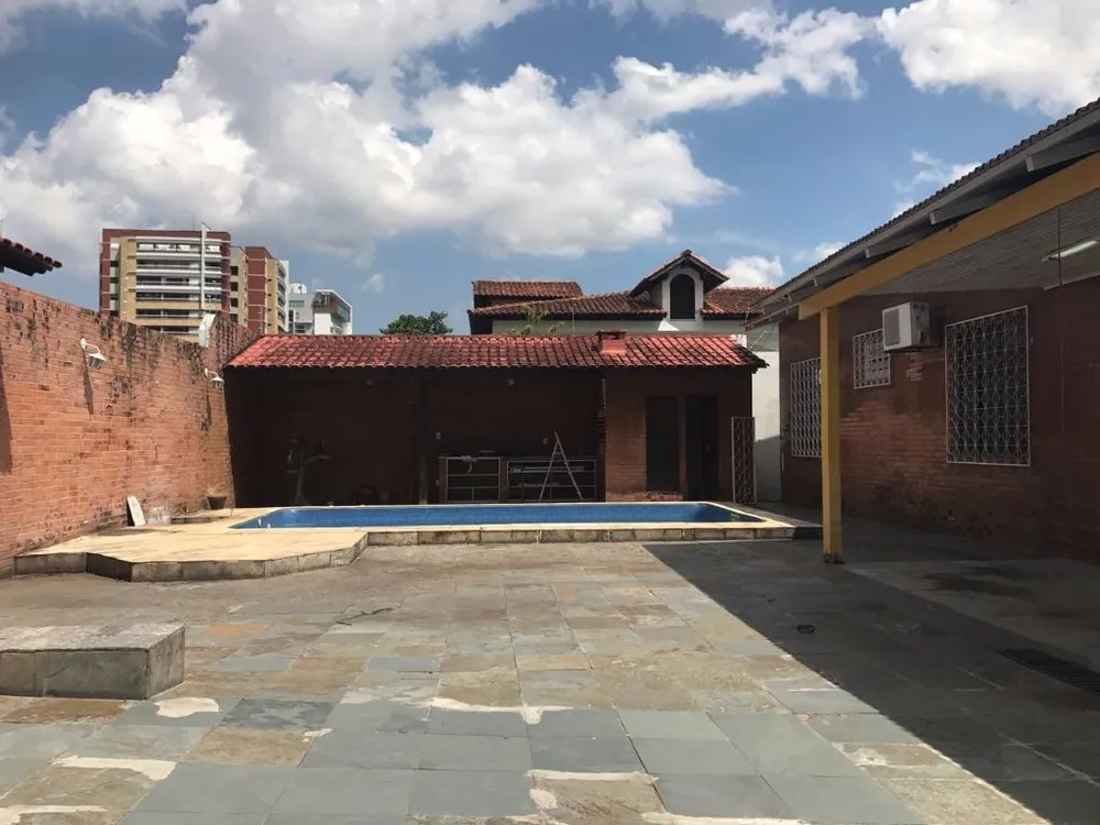 Casa, 2 quartos, 288 m² - Foto 1