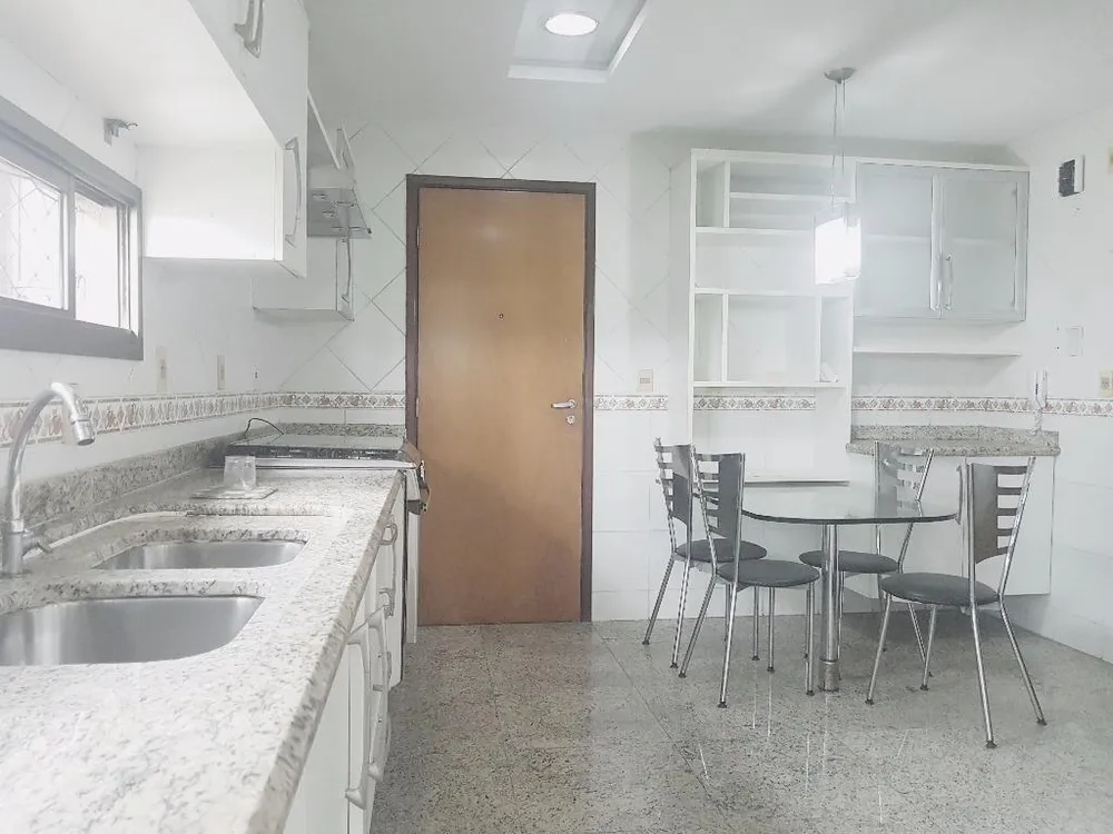 Apartamento, 4 quartos, 228 m² - Foto 12