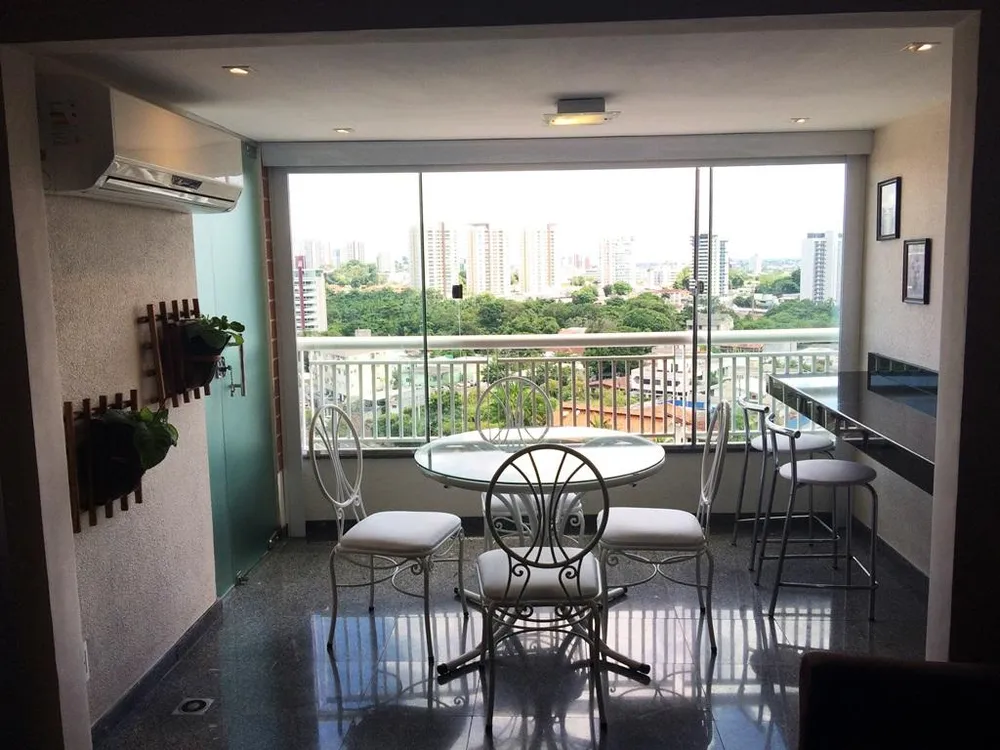 Apartamento, 3 quartos, 145 m² - Foto 1