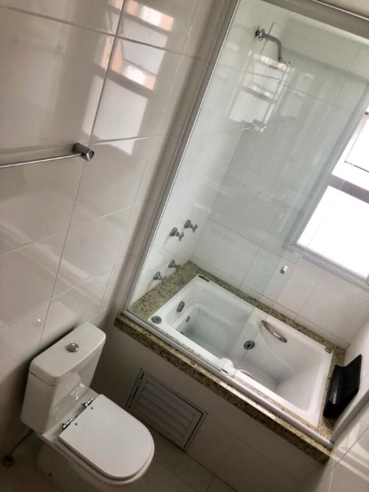Apartamento para alugar com 3 quartos, 147m² - Foto 9