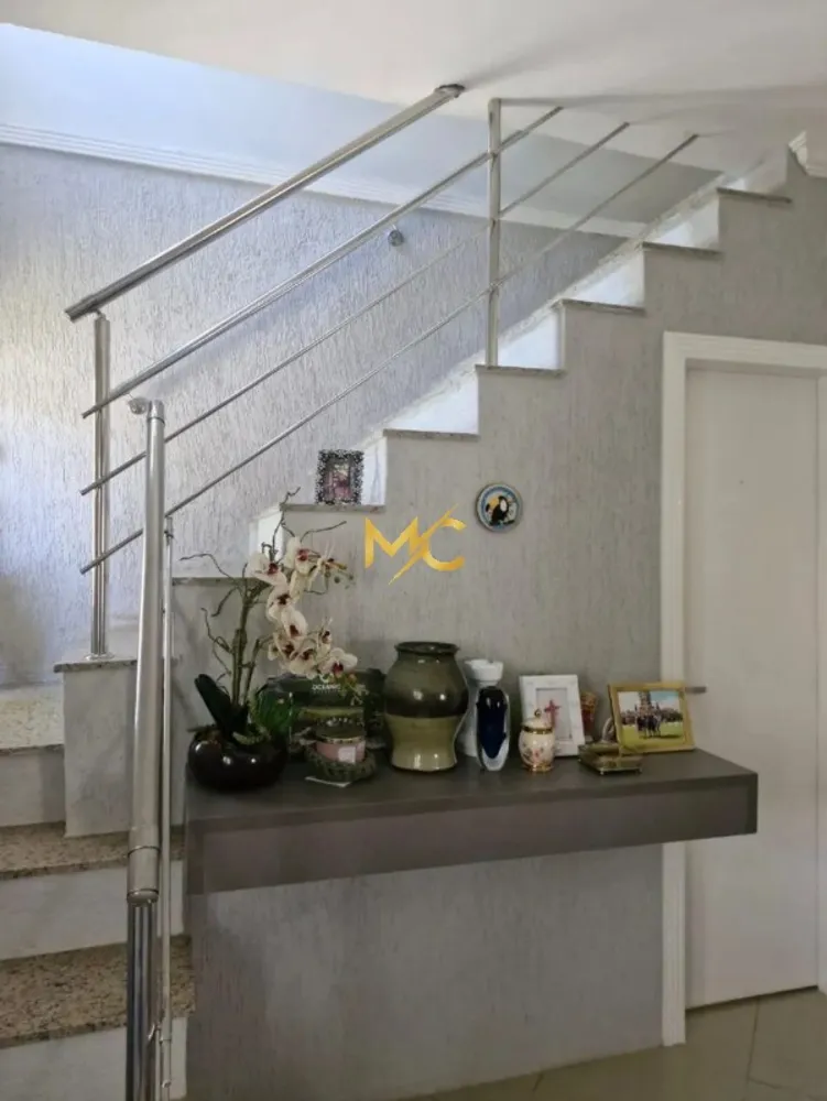 Casa, 4 quartos - Foto 2