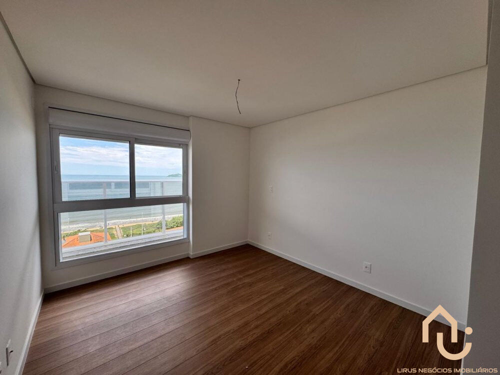 Apartamento, 3 quartos, 145 m² - Foto 1