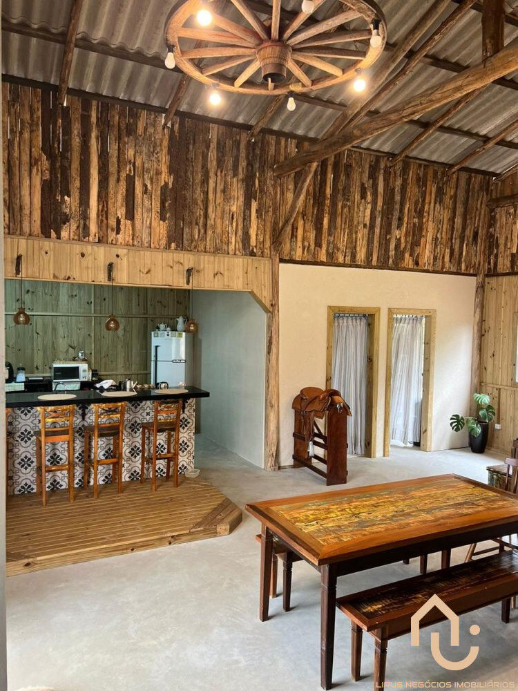 Sítio, 2 quartos, 190 m² - Foto 8