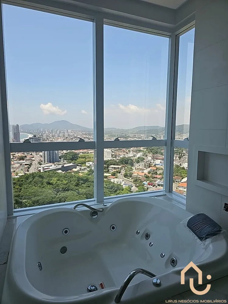 Cobertura, 4 quartos, 258 m² - Foto 1