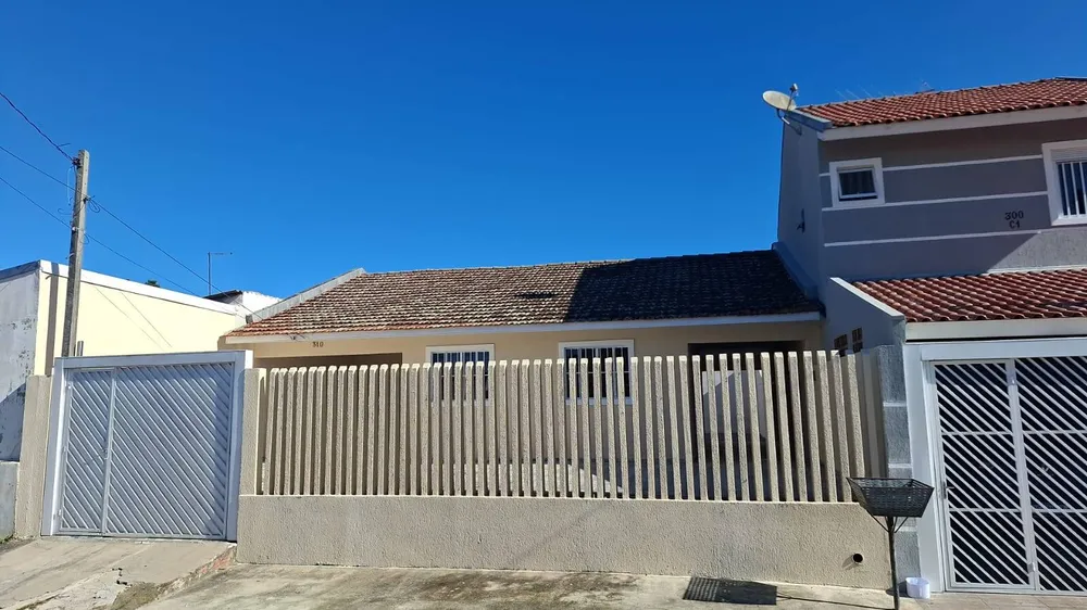 Casa, 3 quartos, 253 m² - Foto 1