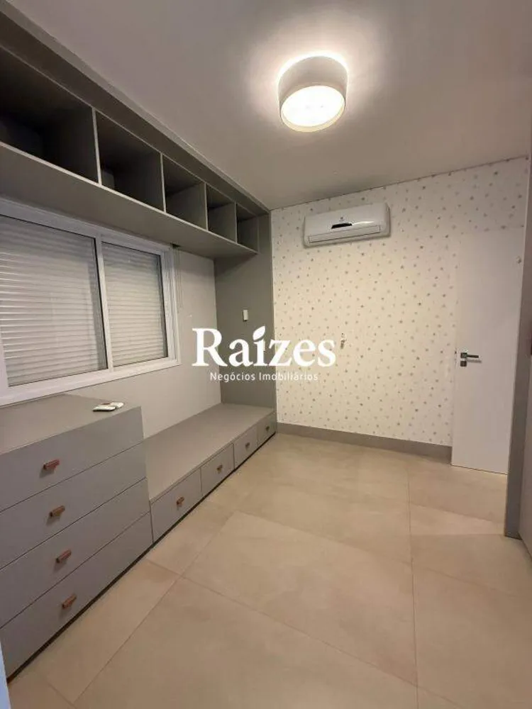 Apartamento, 3 quartos, 198 m² - Foto 2