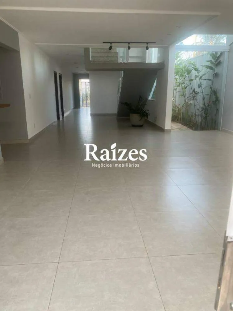 Casa, 3 quartos, 375 m² - Foto 4