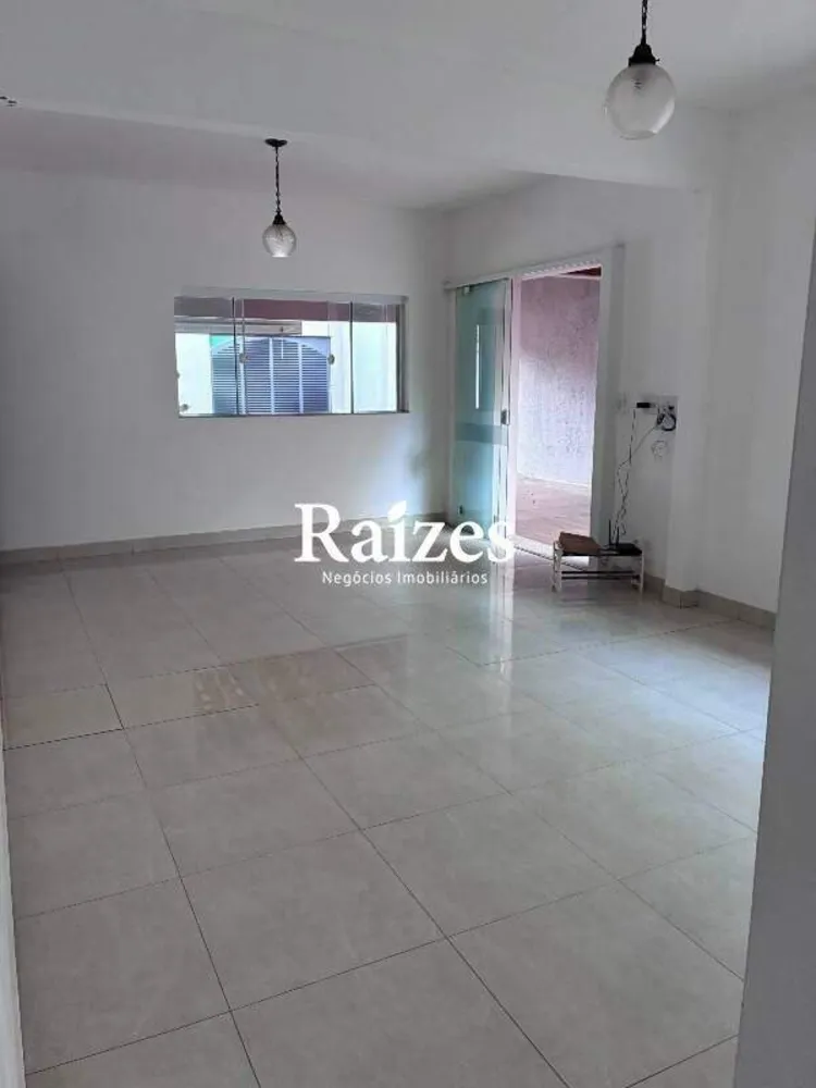 Casa, 2 quartos, 143 m² - Foto 1
