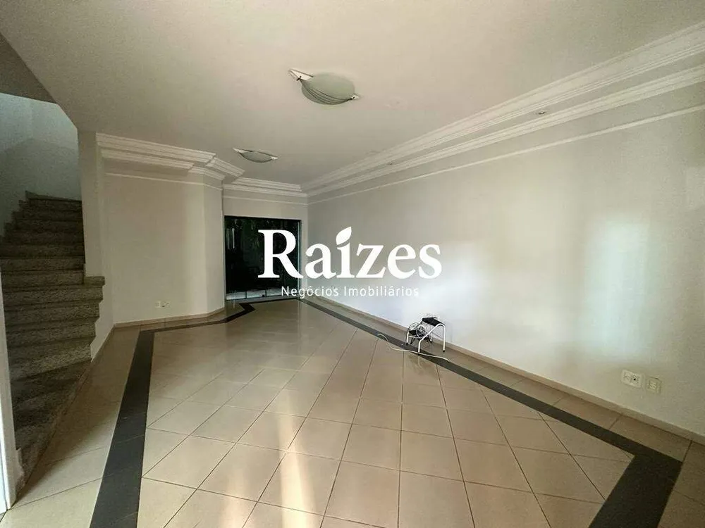 Casa, 4 quartos, 202 m² - Foto 4