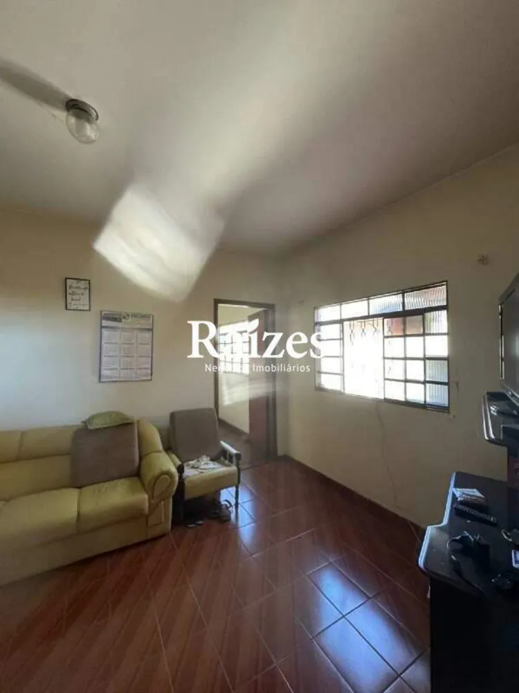 Casa, 3 quartos, 172 m² - Foto 3