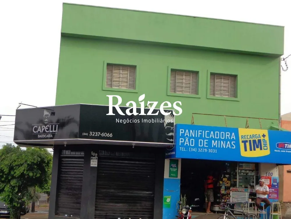 Prédio Inteiro, 230 m² - Foto 1