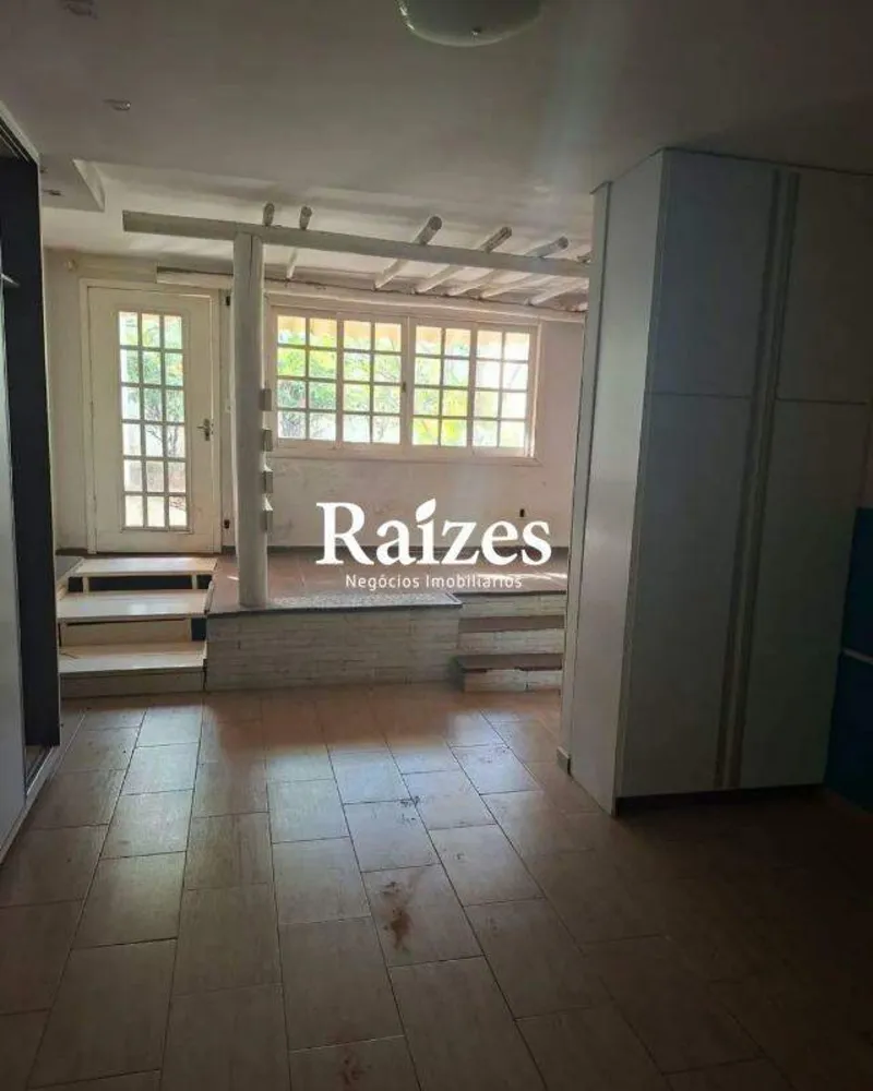 Casa, 4 quartos, 270 m² - Foto 4