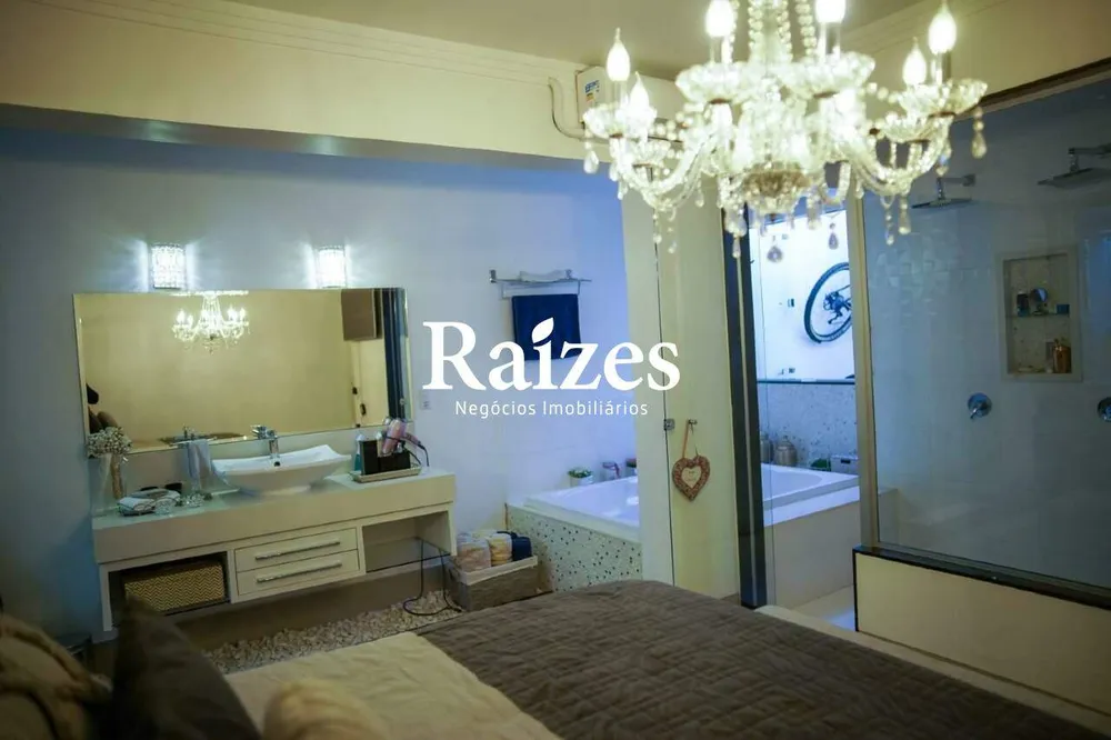 Casa, 3 quartos, 250 m² - Foto 2