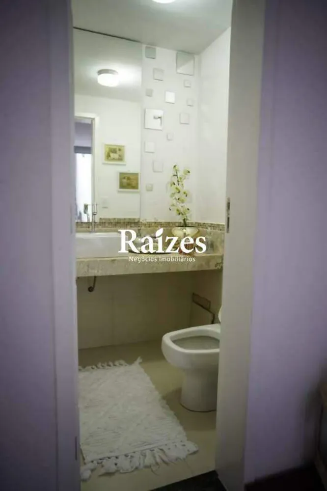 Casa, 3 quartos, 250 m² - Foto 1