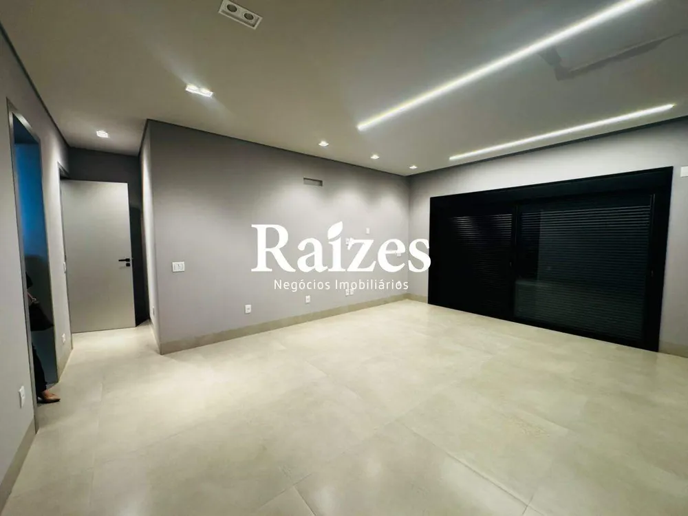 Casa, 3 quartos, 233 m² - Foto 3