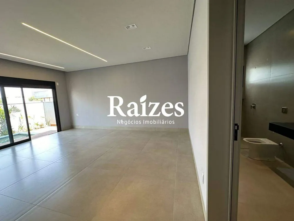 Casa, 3 quartos, 233 m² - Foto 2