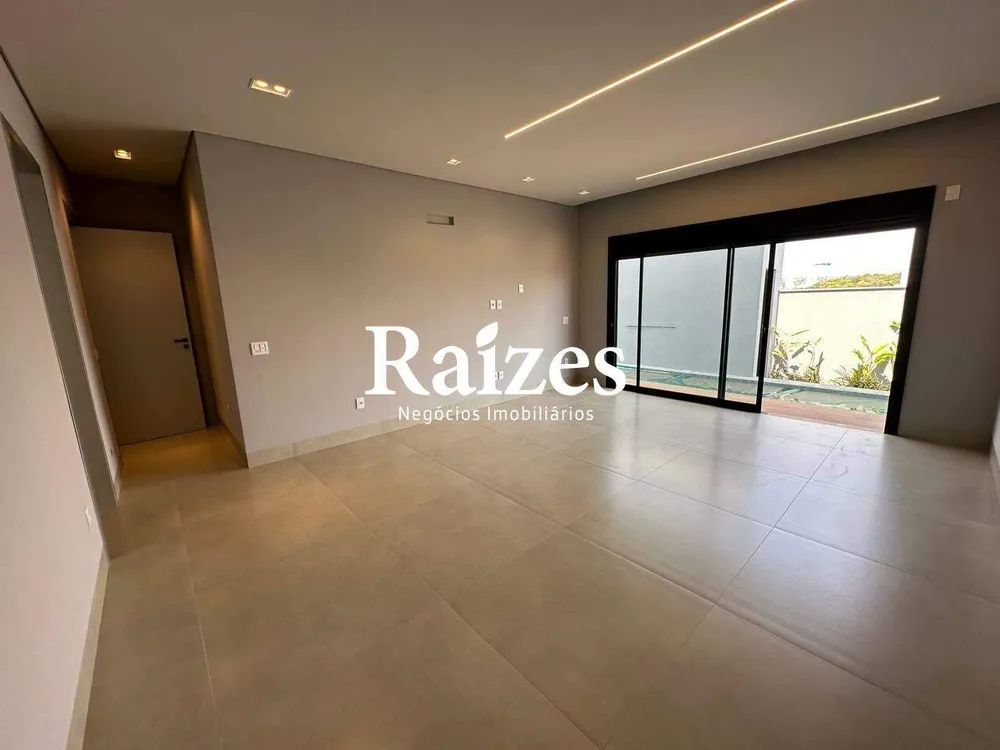 Casa, 3 quartos, 233 m² - Foto 1