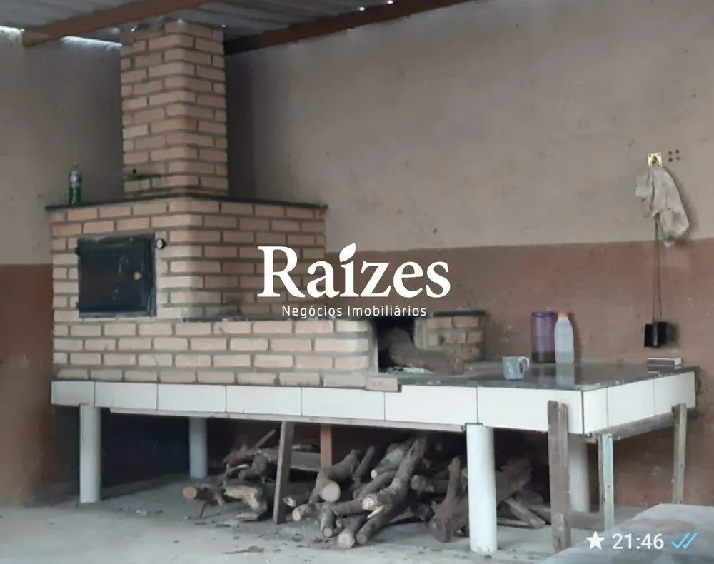Chácara, 3 quartos, 1000 m² - Foto 1