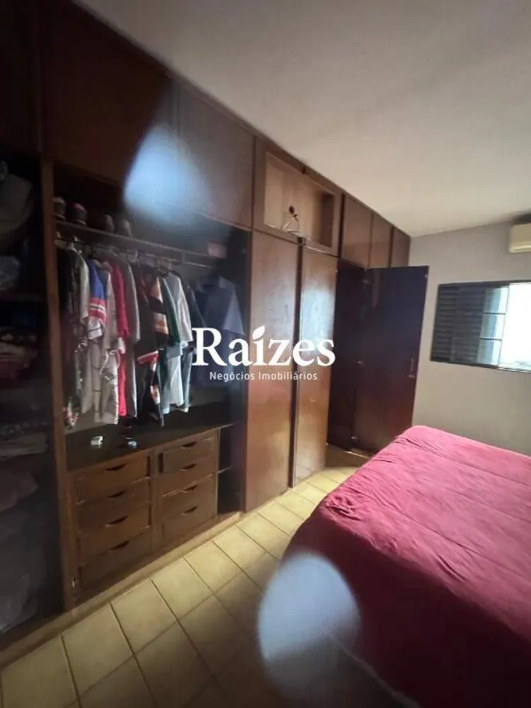 Casa, 4 quartos, 223 m² - Foto 3