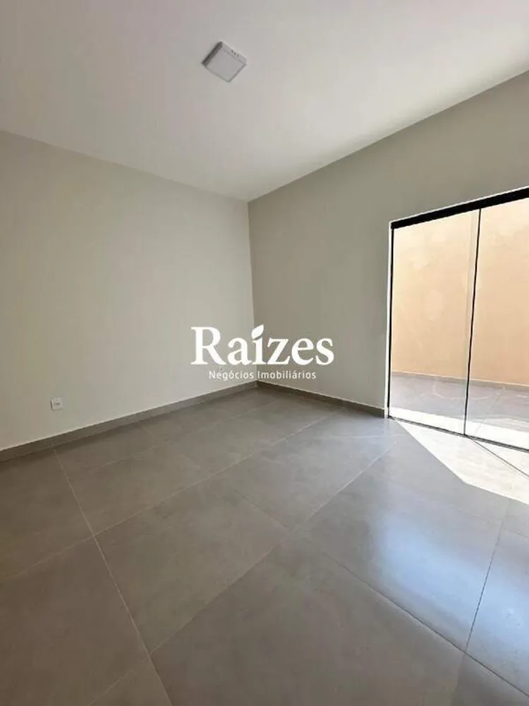Casa, 3 quartos, 101 m² - Foto 2