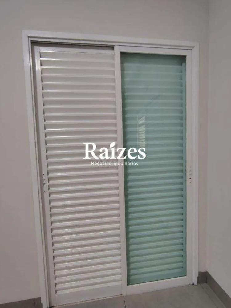 Casa, 3 quartos, 335 m² - Foto 4