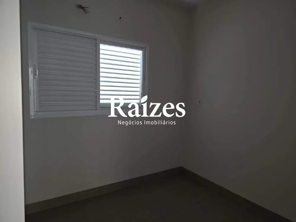 Casa, 3 quartos, 335 m² - Foto 1