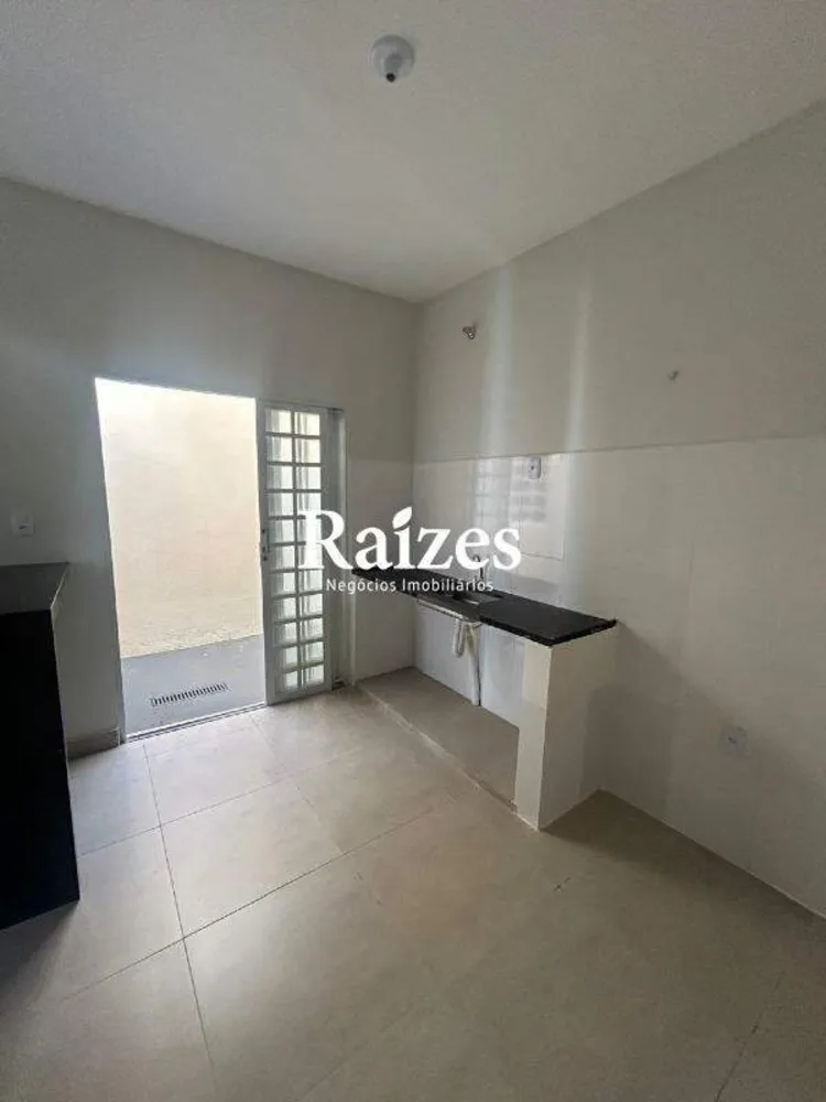 Casa, 1 quarto, 36 m² - Foto 2