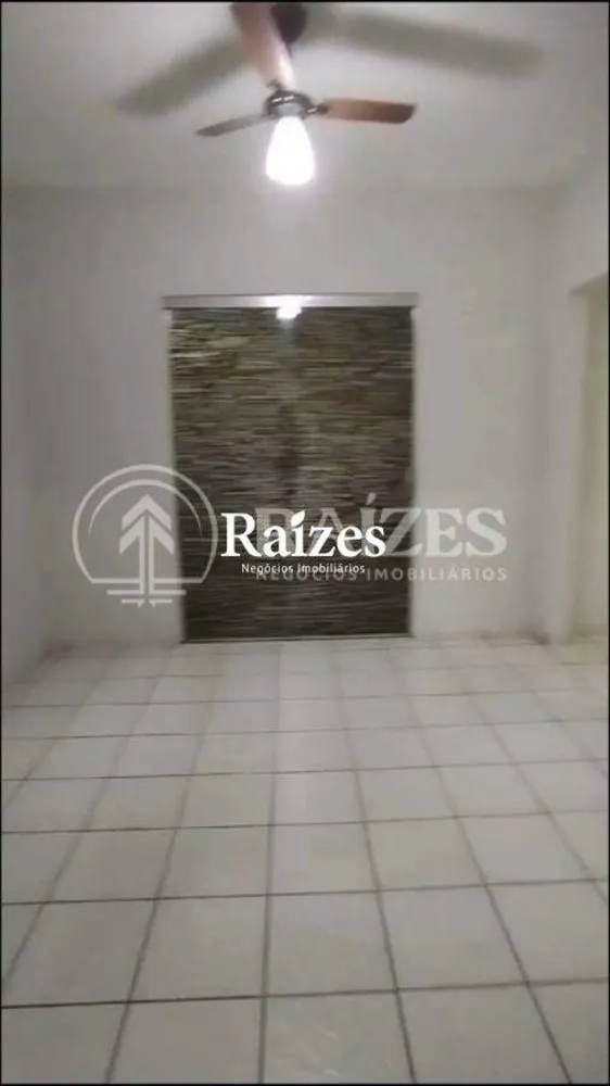 Casa, 3 quartos, 265 m² - Foto 19