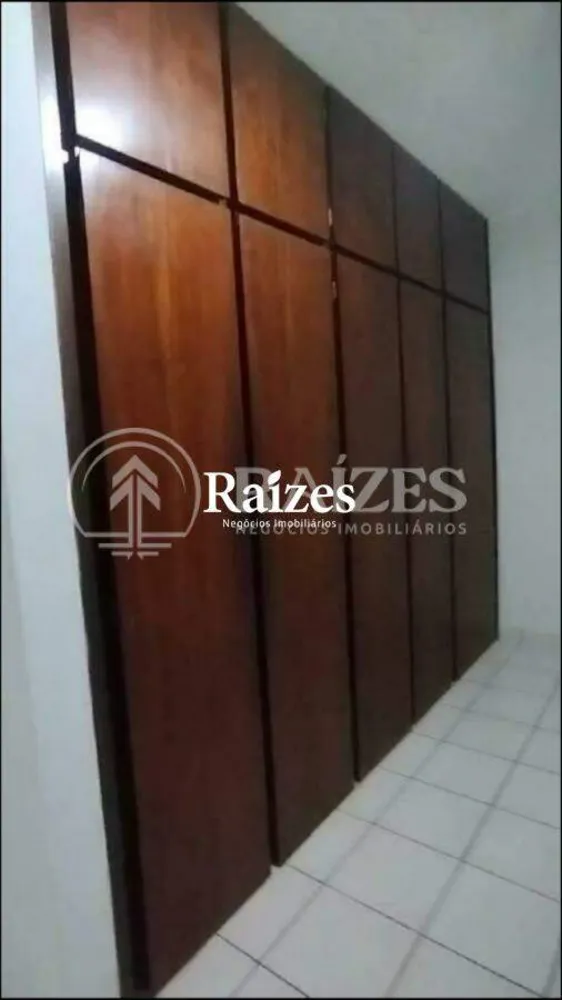 Casa, 3 quartos, 265 m² - Foto 18