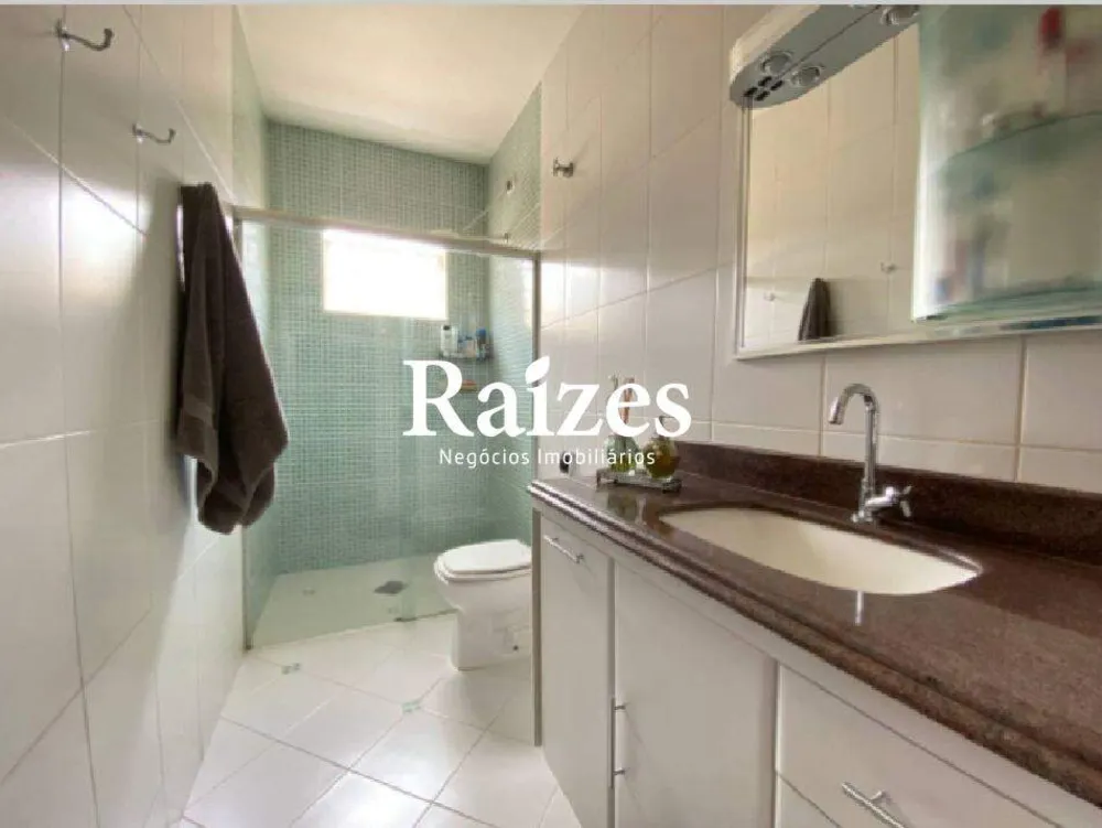 Casa, 3 quartos, 270 m² - Foto 4