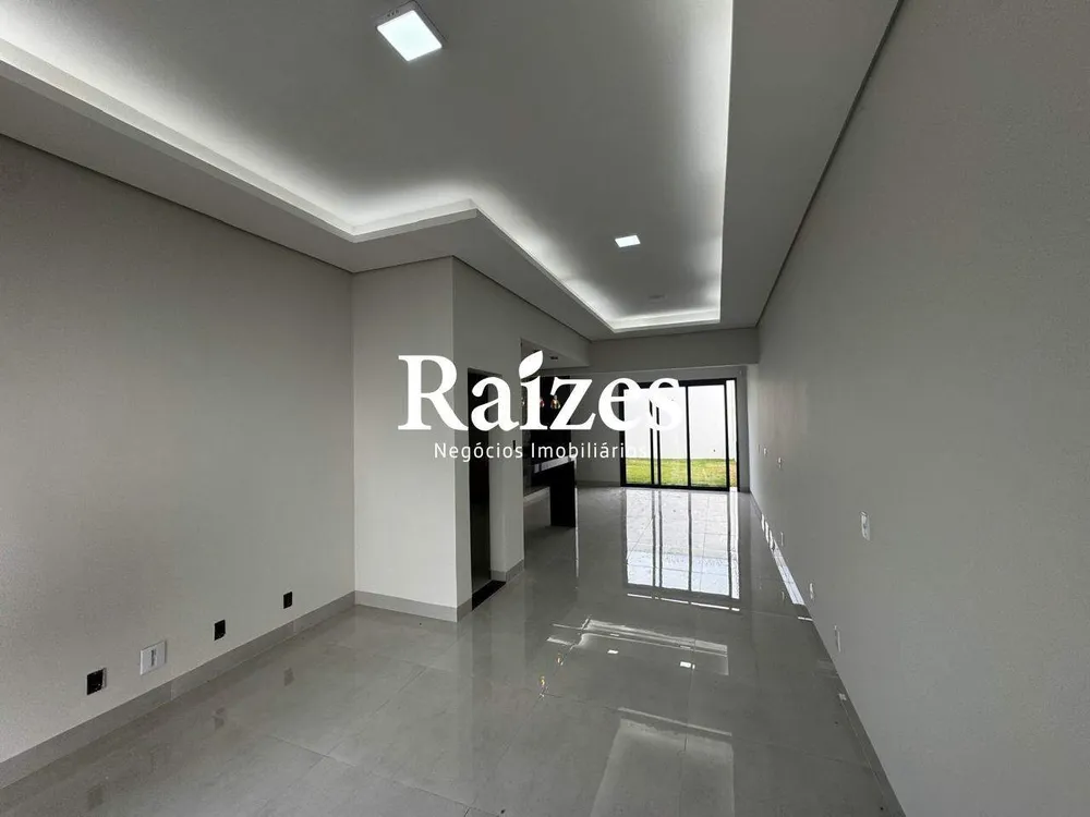 Casa, 3 quartos, 114 m² - Foto 2
