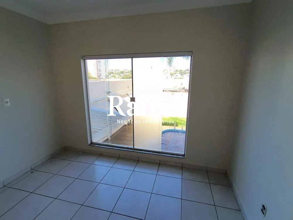 Casa, 4 quartos, 467 m² - Foto 2