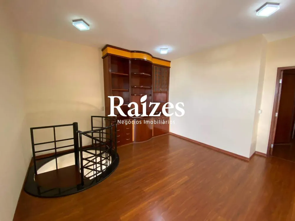 Cobertura, 3 quartos, 240 m² - Foto 3