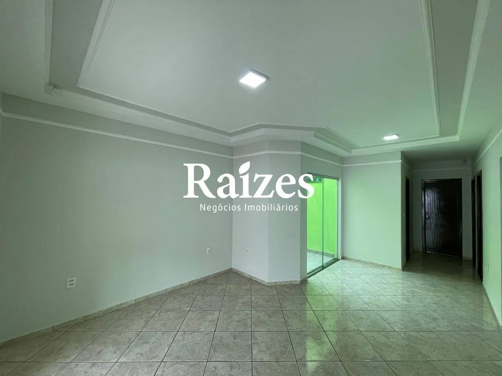 Casa, 3 quartos, 185 m² - Foto 3